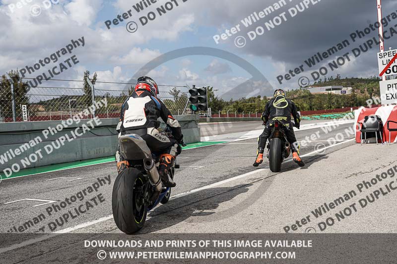 motorbikes;no limits;peter wileman photography;portimao;portugal;trackday digital images